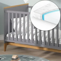 Babybett Malia Grau 70x140 cm mit Matratze Vitalispa