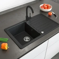 Granitspüle Schwarz 76.5 x 46 cm mit Armatur Schwarz Bergström