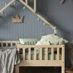 Hausbett Noemi Naturholz 80x160 cm mit Matratze Vitalispa