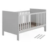 Vitalispa Babybett Ajaton - Weiß 144x83x81 cm gefertigt aus Spanplatte - Kinderbett mit Rausfallschutz abgestimmt auf Neugeborene und Babys, mit herausnehmbaren Schlupfsproßen